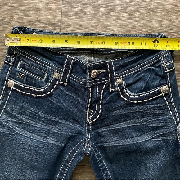 MISS ME FLUER TOTEM STONEWOOD WASH CAPRIS FROM THE BUCKLE in Size 24 - Picture 9 of 12